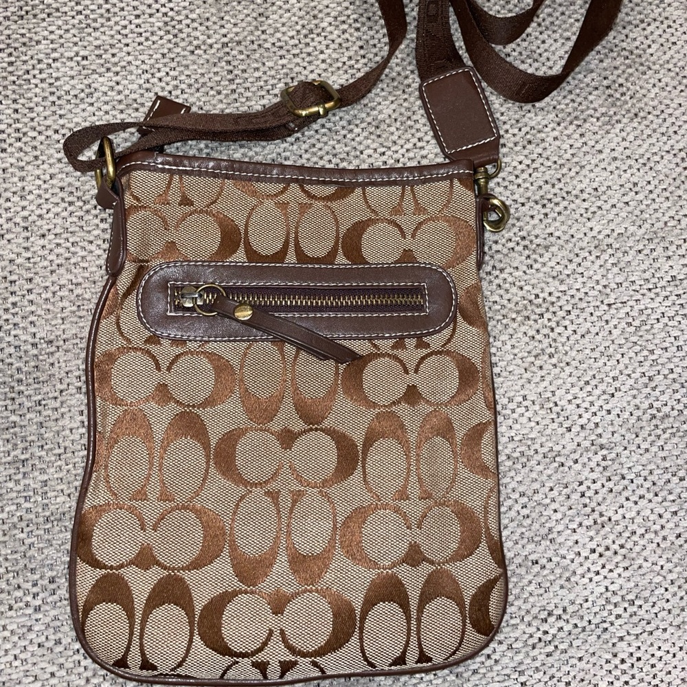 Vintage Coach reversible crossbody purse